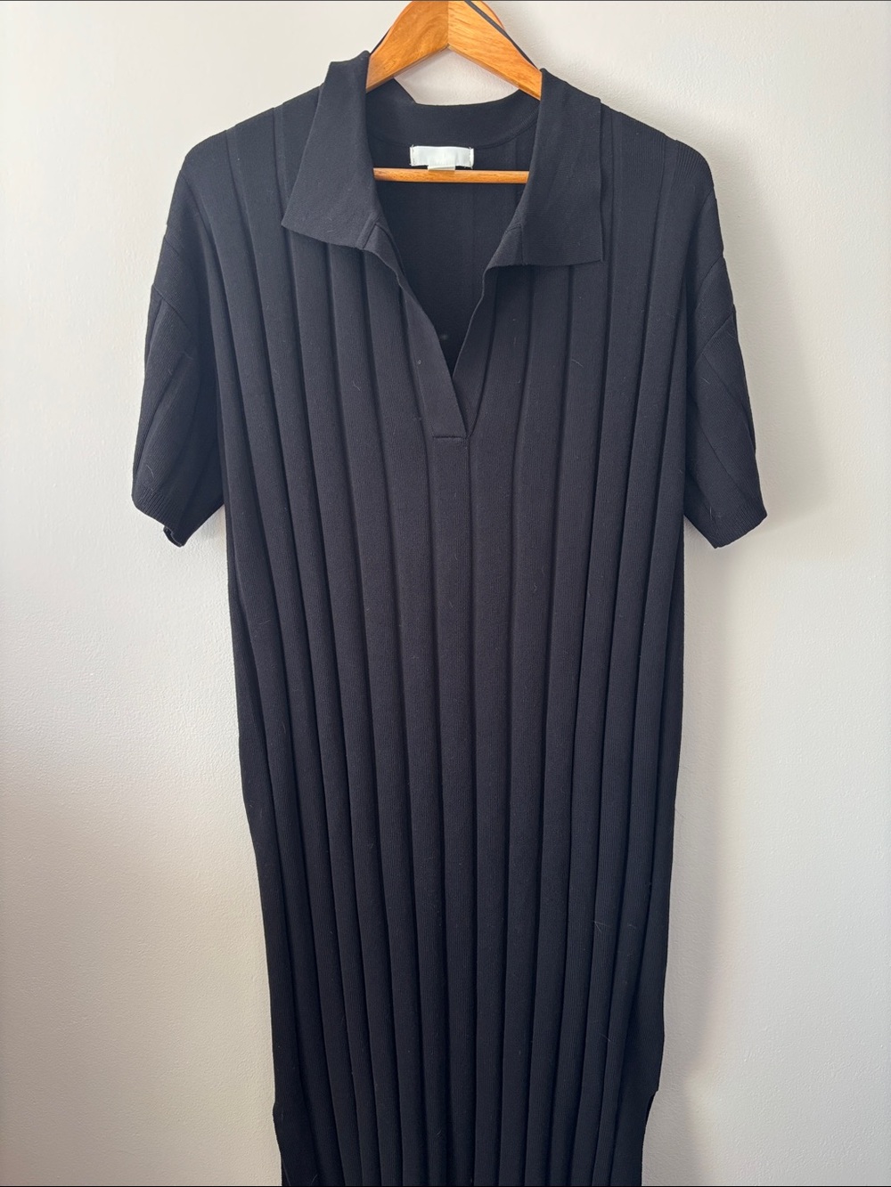 H&M Black Ribbed Polo Midi Dress